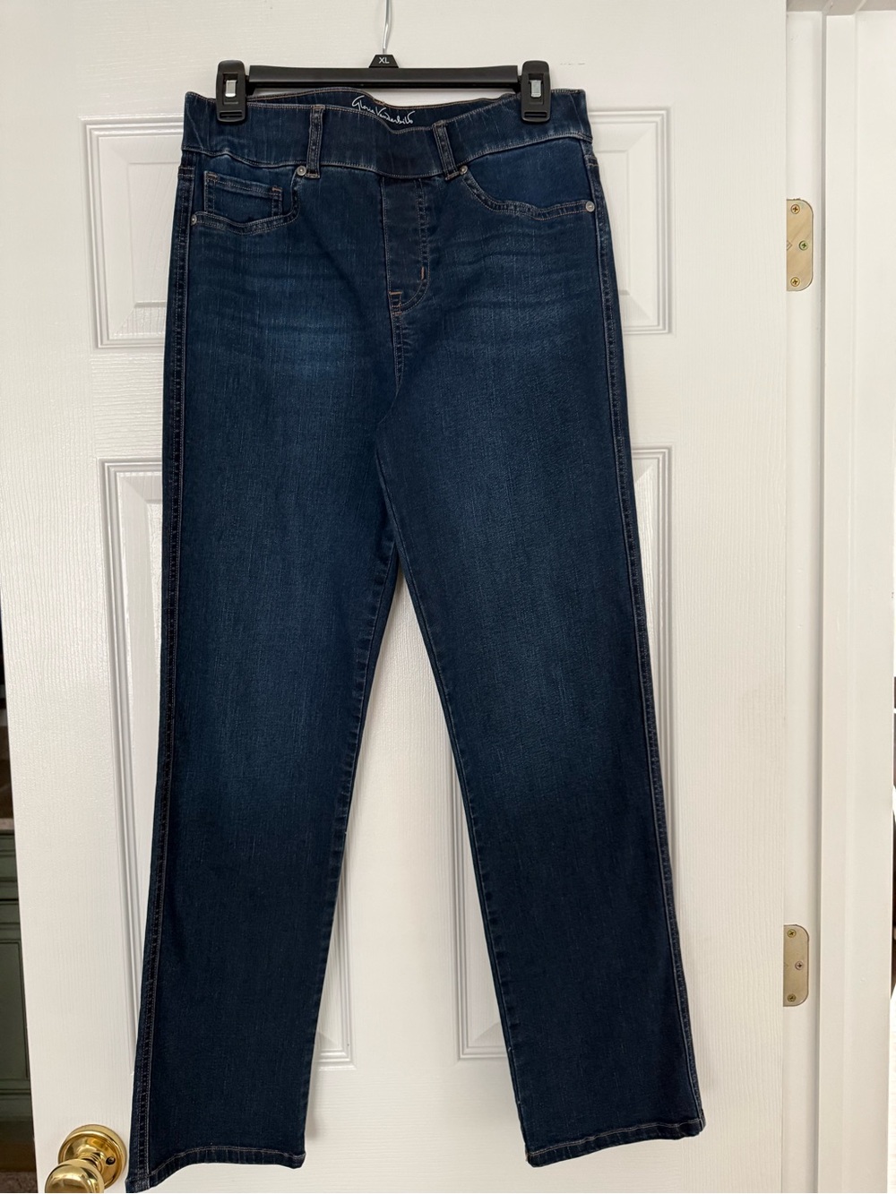 Gloria Vanderbilt Dark Blue Straight Leg Jeans